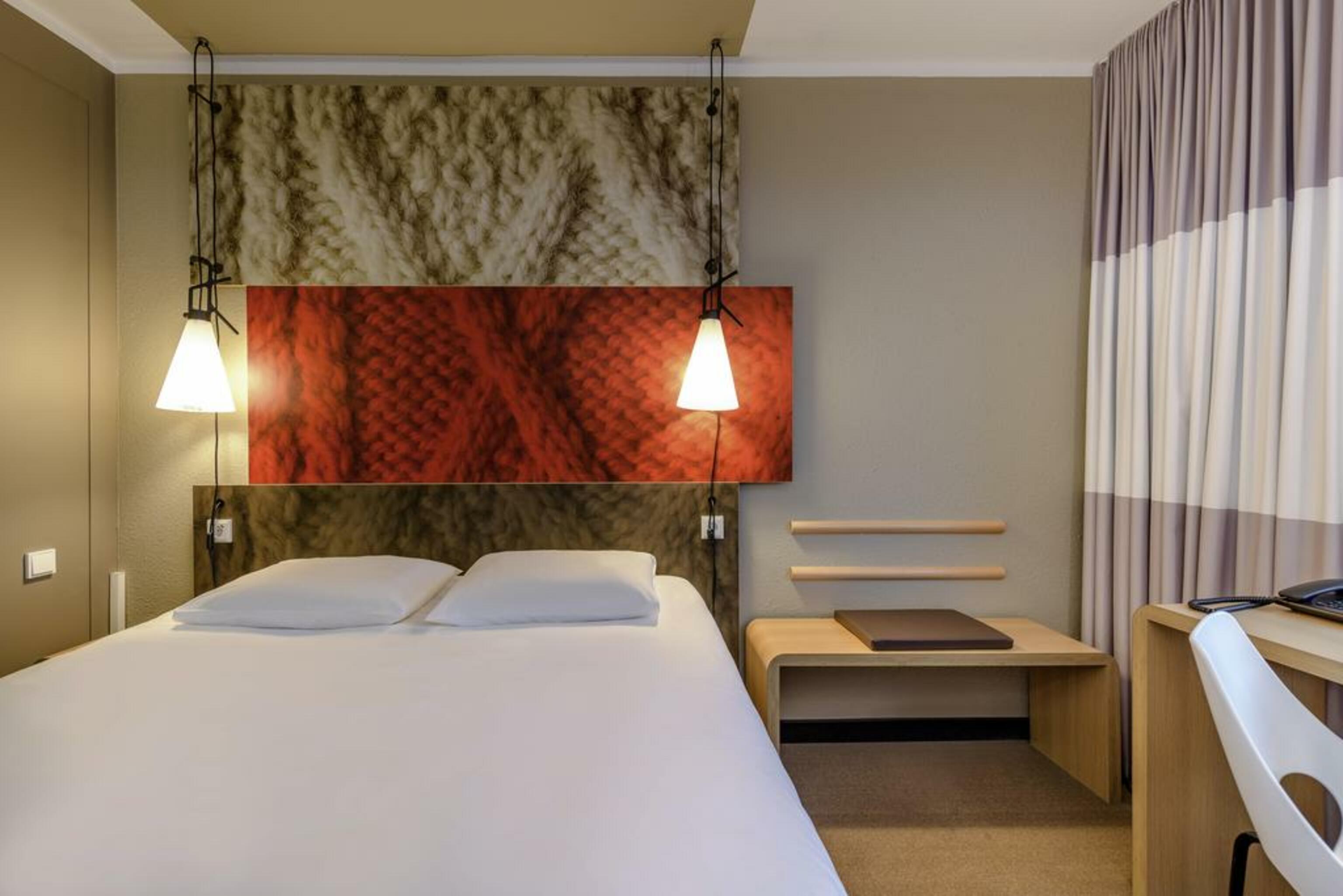 Ibis Gare 3*